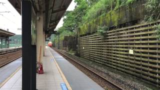 20160427_莒光號列車百福站通過