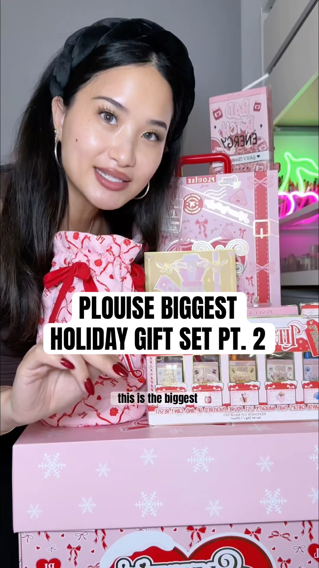 How insane is this PLouise holiday gift set?! #makeupreview