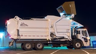 Mack Lr - Dadee Mantis Front Load Garbage Truck