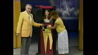 Dick Williams' Magicland TV show, Memphis, TN. Zigzag with granddaughter, Jennifer (Summer 1988).