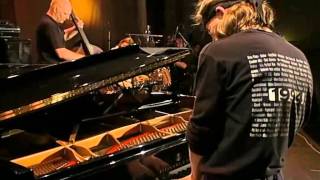 Esbjorn Svensson Trio (E.S.T.) play From Gagarin's Point of View (Jazz Baltica, 1999) chords