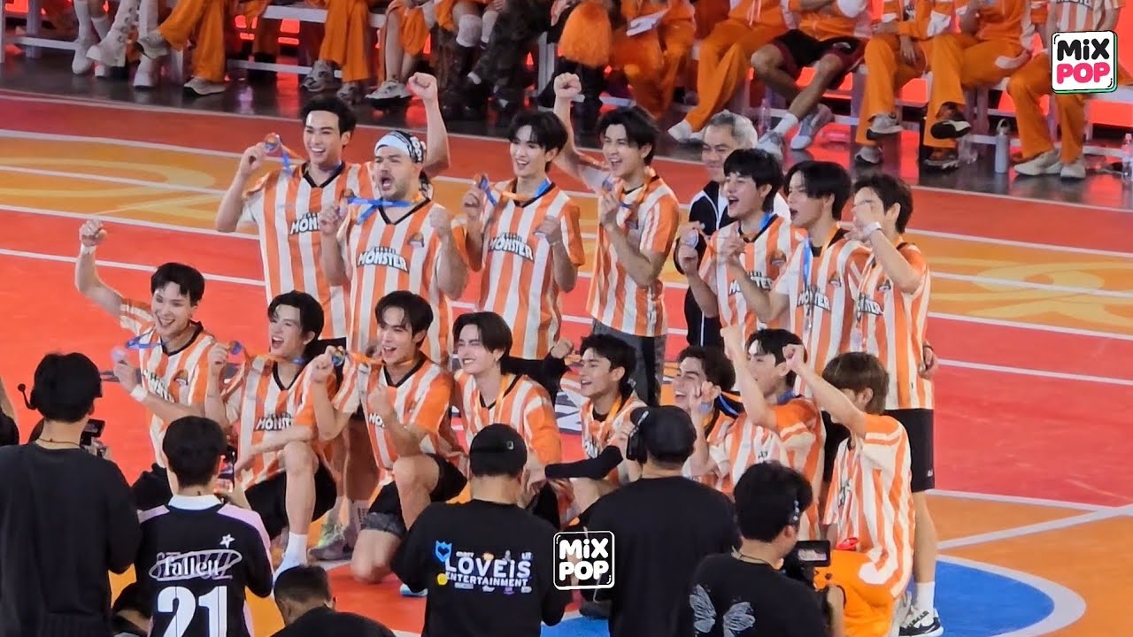 คลิปบรรยากาศการแข่งขันฟุตซอลชายในงาน 