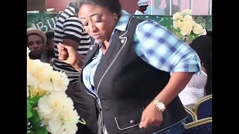 See How Ronke Oshodi-Oke And Iyabo Ojo Danced To Olamide's WO At The Launch Her  Abula Spot