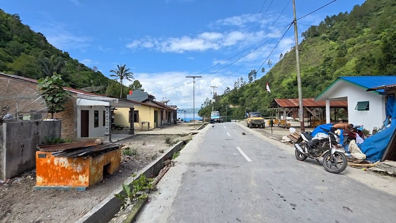 Kampung Pasir Binangalom‼️Pemukiman ramai di teluk sempit yang tersembunyi di antara dinding batu