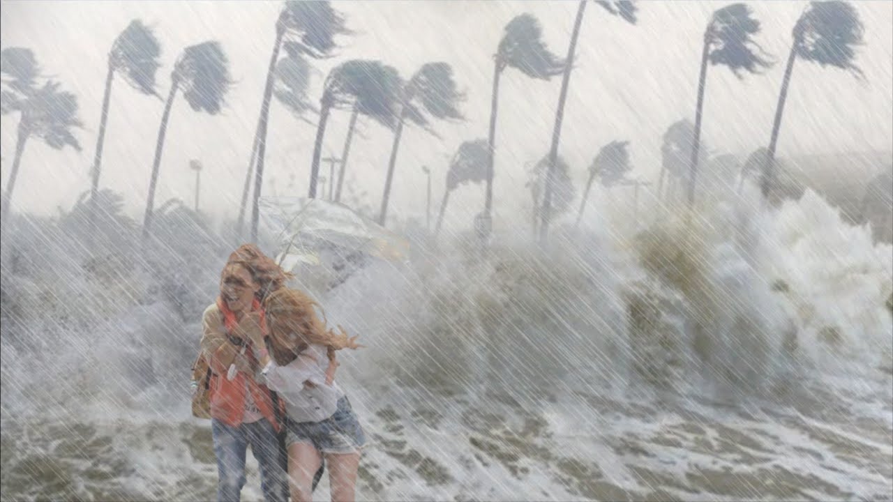 Indonesia Buried! Monster Floods Drown Citie, Roads Flooded, Huge Rains Destroy Cities