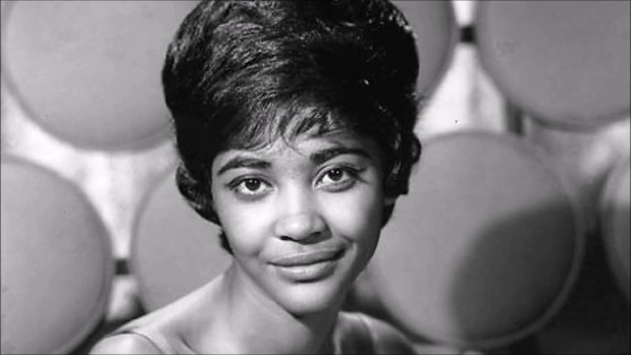 Nancy Wilson - Teach Me Tonight - YouTube