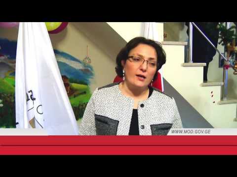 თავდაცვის მინისტრმა  17 წლის გოგონას  სურვილი აუსრულა