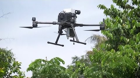 Swiss researchers monitor rainforest DNA with drones