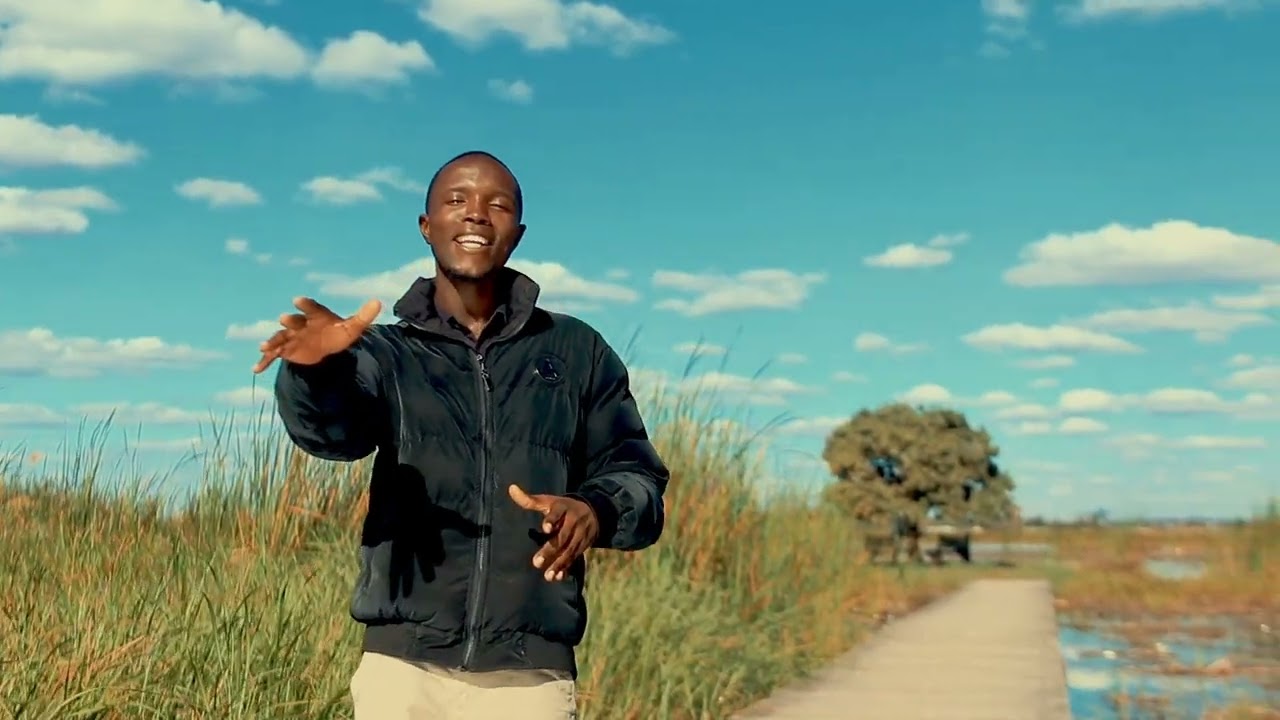 Ye Mwine  -    GIFT NOSIKU FT CYRUS MUYA ( OFFICIAL VIDEO )