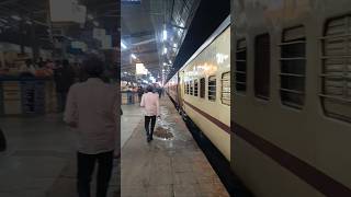 Indian Railway #rrbgroupd #ntpc #motivation #railvlogger #train #railwaystation #railwaystudy