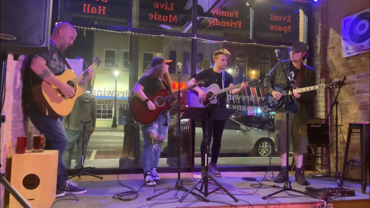 Cornelius & The Sled Dogs Bootleg Whiskey (Feat. Geoff) Live at Byers