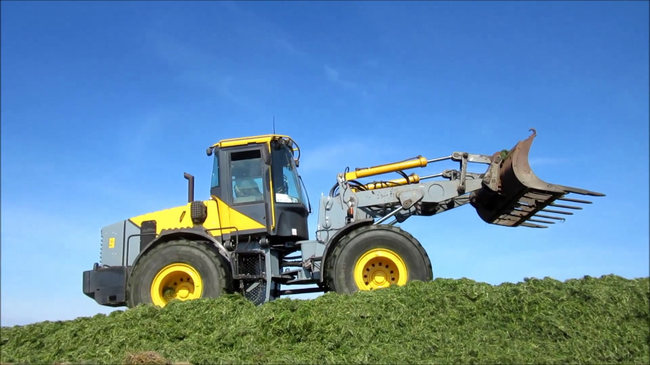 Gras Kuilen Met Schuitemaker Wagens En Werklust Shovel YouTube gras-kuilen-met-schuitemaker-wagens-en-werklust-shovel-youtube