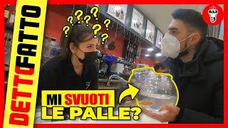 Mi dai una Mano a Svuotare le "Palle"? - Detto Fatto EP. 35 - [Candid Camera] - theShow