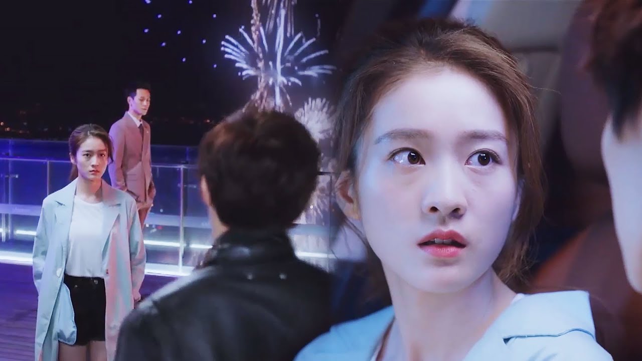 Парень застал девушку на тайном свидании с CEO