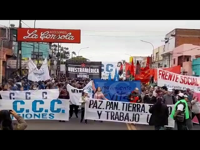 Organizaciones sociales marchan en el Día de San Cayetano