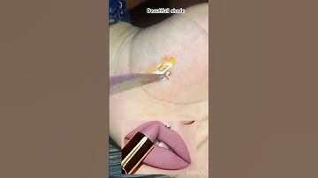 Create your own custom lipstick our lip palette#colormixingmagic #lipstickshack #shorts