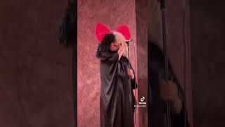 Sia sings Cheap Thrills at the Cartier "100 years of Trinity" event in Paris