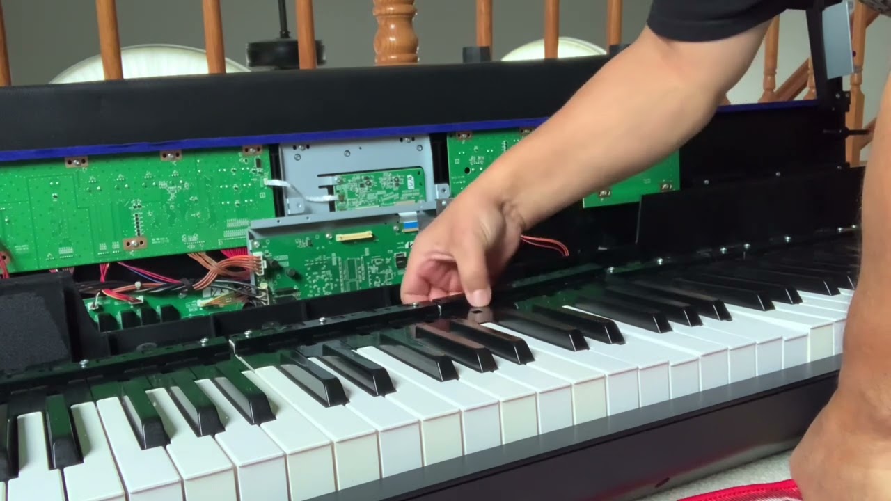 Repair Korg Krome broken sticky keys.