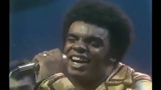 The Isley Brothers ~ "Summer Breeze" (Live)