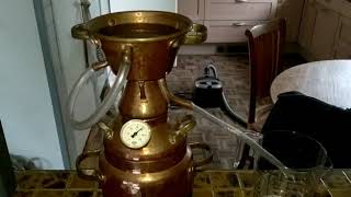 Download Lagu 1 liter distilleerketeltje Robbert. MP3