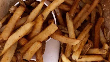 ¿En qué fríen las patatas fritas de Five Guys?