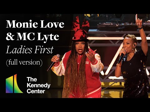 MC Lyte, Monie Love, and D-Nice perform "Ladies First" for Queen Latifah | Kennedy Center Honors