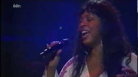 Donna Summer - Last dance (2005 live from Belgium - widescreen)
