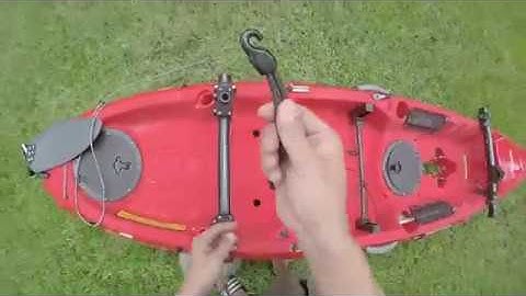 DIY STEP BY STEP HOBIE KAYAK WHEELS MOD HACK FOR SELF MOUNTING LOADING WITHOUT ROLLING TO ITS SIDE