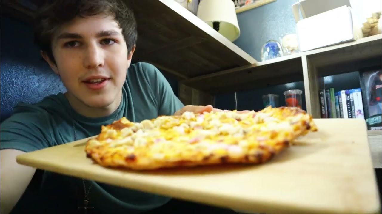 Buffalo Chicken Style, Cauliflower Crust Pizza/ Slice of Life Pizza