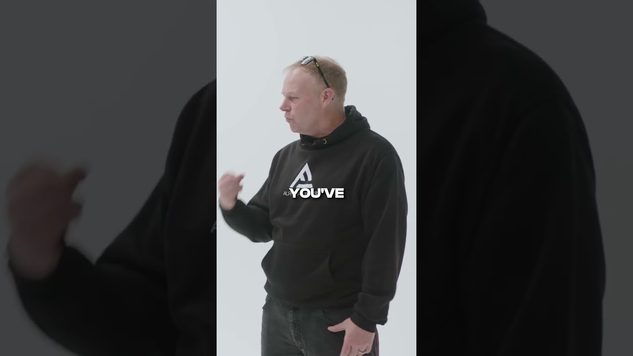 Expert Traders Debate: Should Traders Live Lavishly? 💸 