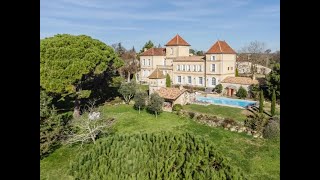 Chateau for sale with breathtaking views- Near St Emilion