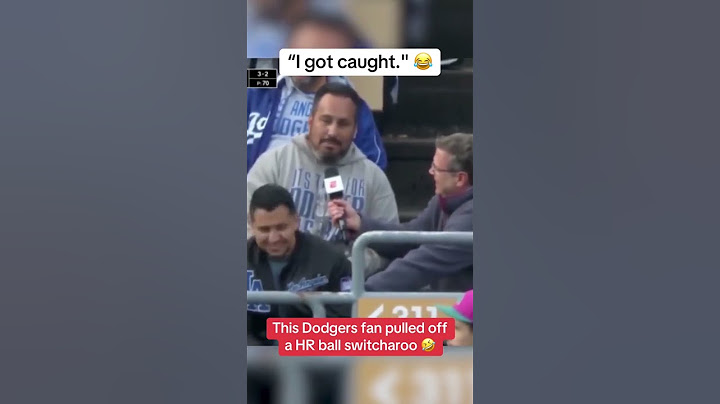 When this fan caught a Manny Machado HR ball but threw back a different ball 🧠