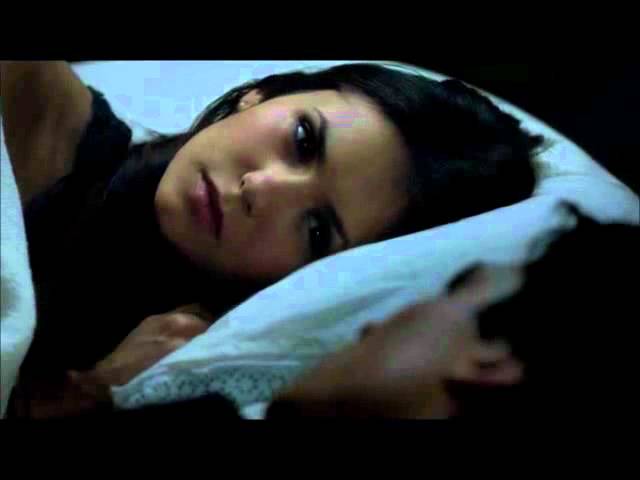 The Vampire Diaries S03E19 Damon and Elena kiss