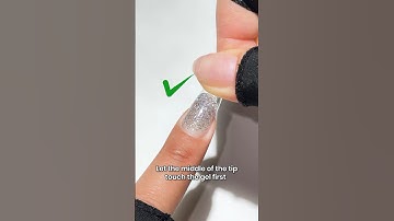 How to apply poly gel correctly