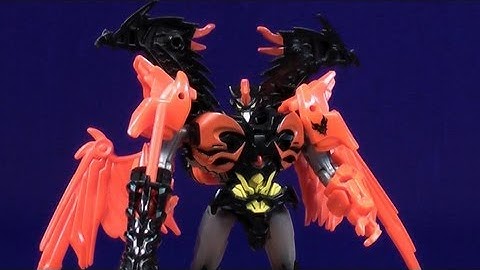 TRANSFORMERS PRIME BEAST HUNTERS CYBERVERSE PREDAKING TOY REVIEW!!...