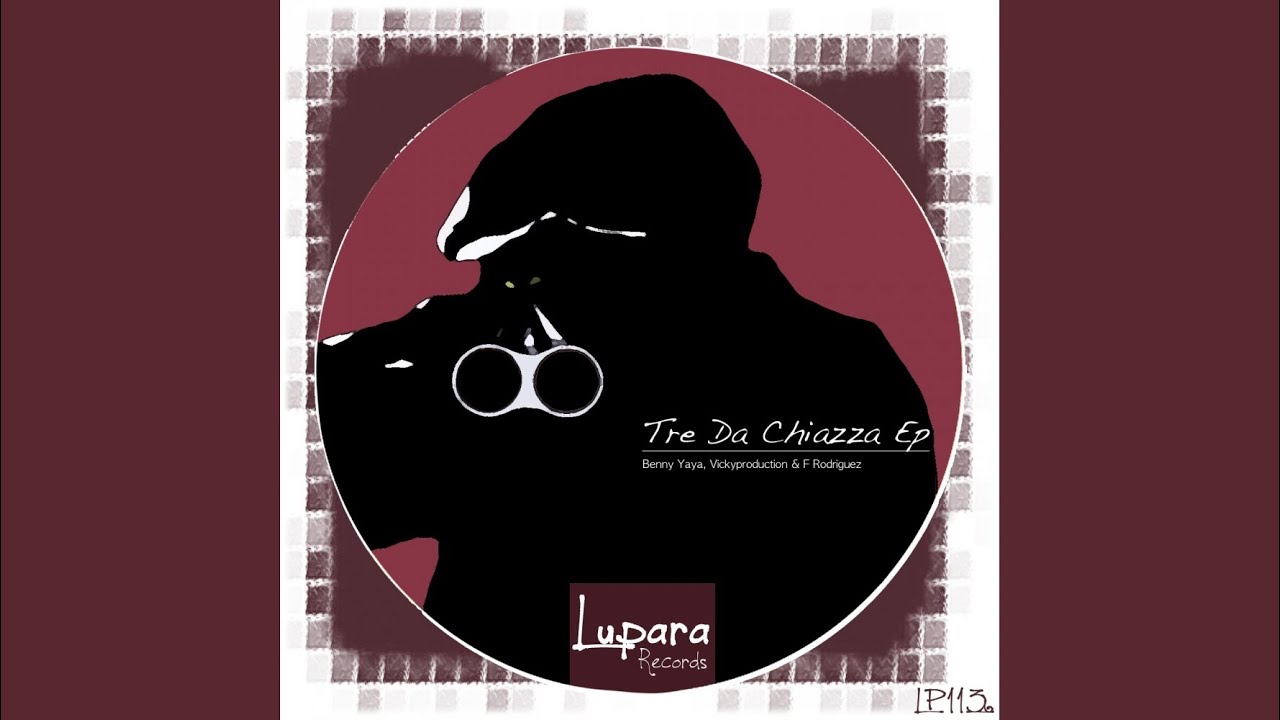 Classic (Original Mix) auf YouTube ansehen Classic (Original Mix) auf YouTube ansehen