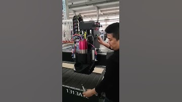 semi-automatic tool changing cnc router.whatsapp:+86 15662667132