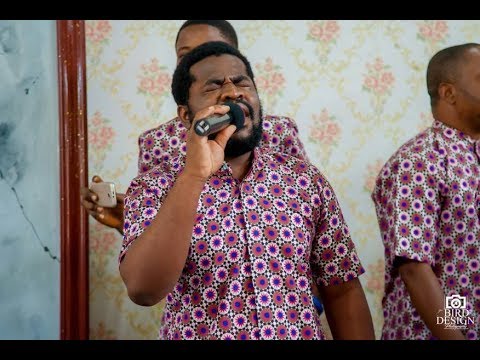 Nzambe Napesayo Nini?(Medley Emmanuel)- Frère Emmanuel Musongo  Worship Moment Live