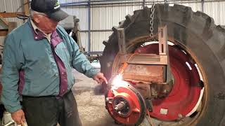 HowTo: Repair or Replacement of Massey Ferguson Brakes  Massey MF 165 Brake Replacement