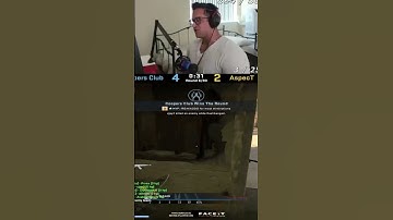 Freakazoid 1 Taps a guy IRL