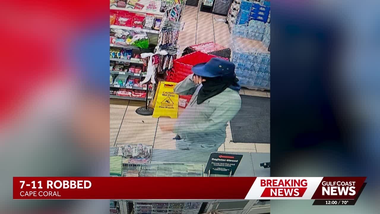 Police investigate armed robbery at Cape Coral 7-Eleven - YouTube