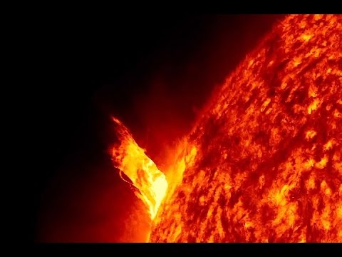 Vídeo: Se Produjo Una Llamarada Extremadamente Poderosa En El Sol, Palpable Incluso En La Tierra - Vista Alternativa