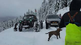 Snow wheeling and ridge running in the great PNW