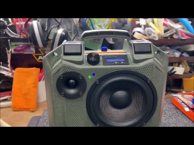 DIY Pelican V100 Bluetooth 5.0 Mono 60W Boombox! class=