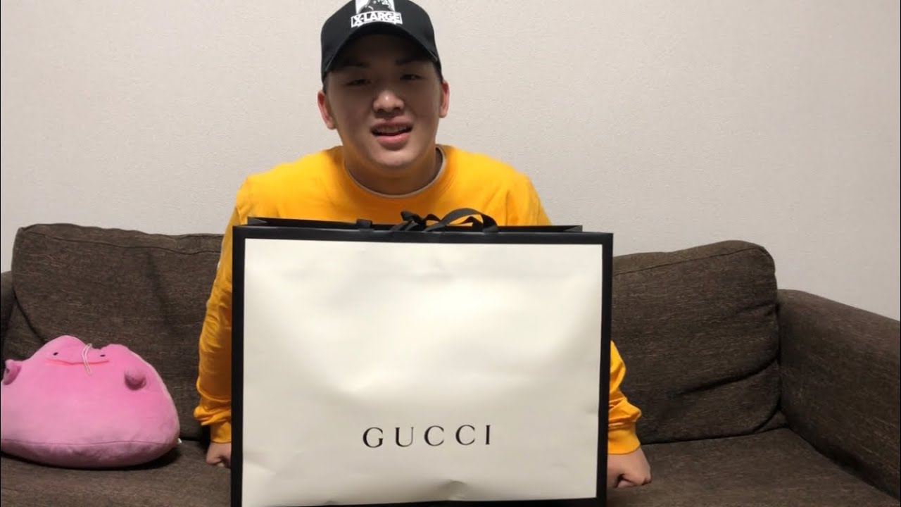 GUCCI スカジャン 【がーどまん愛用】 5千円のズボンを切った後すぐ13万円のズボンをプレゼント【ドッキリ