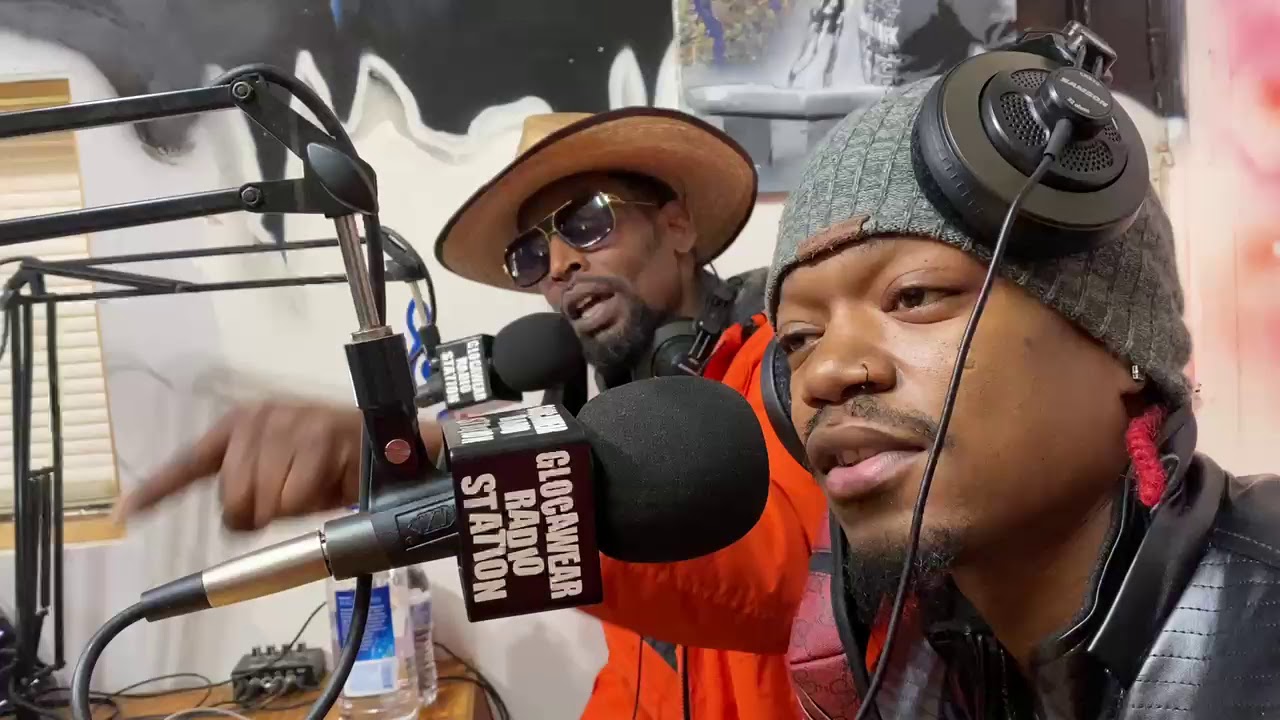 IDAAY YOUTH SPEND THE TODAY AT LOCAL RADIO STATION LEARNING HOW TO BECOME A SUCCESSFUL MUSICAN