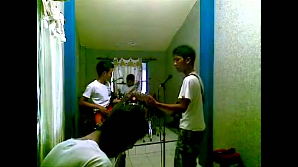 Cover dengarkanlah-Biosver.avi