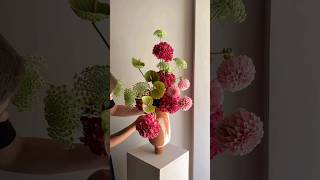 How to do #flowers #arrangement in a tall vase #diy #homedecor #wedding #event
