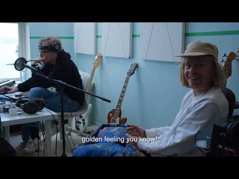 Life with Kakkmaddafakka - Pish, Axel and Sti are tweaking new songs!