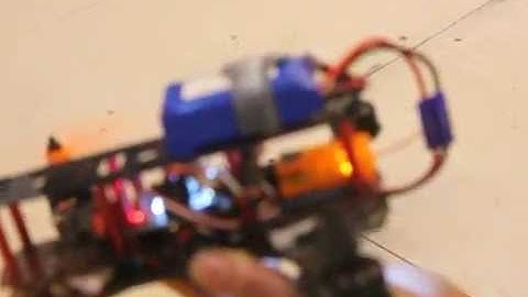 kk2.1 issue motor 2 and 4 not speeding up when tilted.